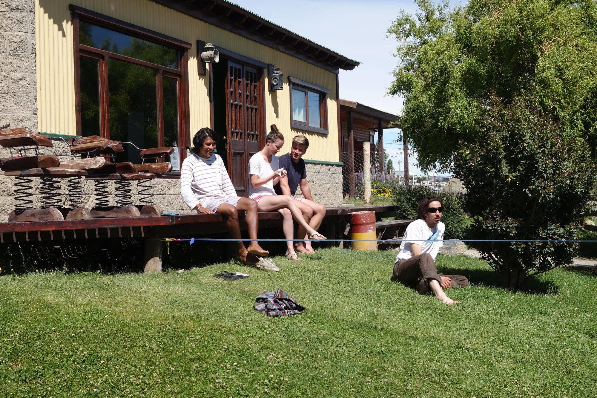 Hostel I Keu Ken El Calafate Exteriör bild